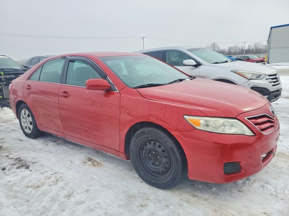2011 Toyota Camry le