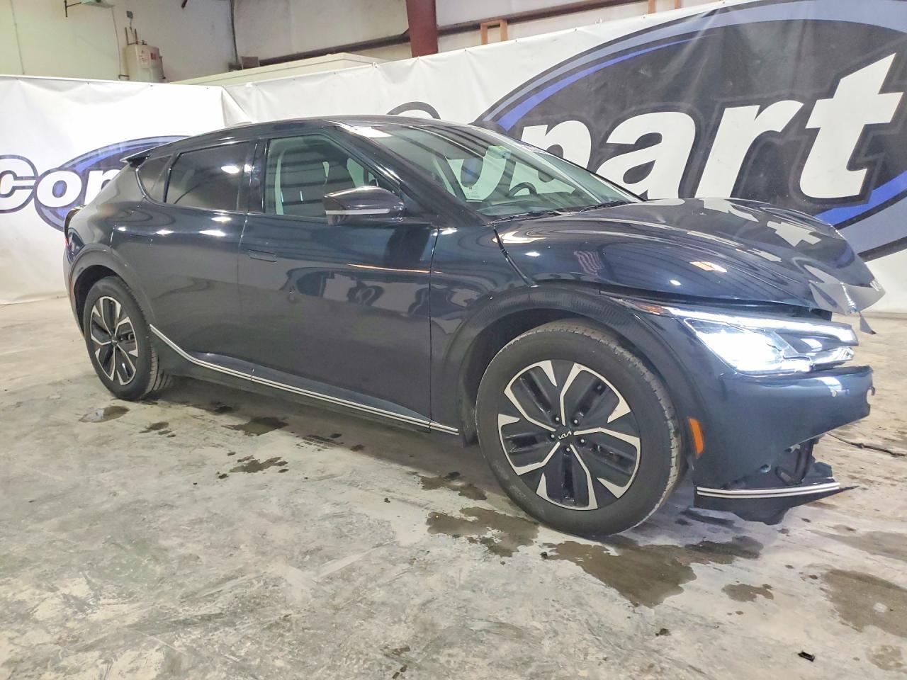 2023 KIA EV6 Wind