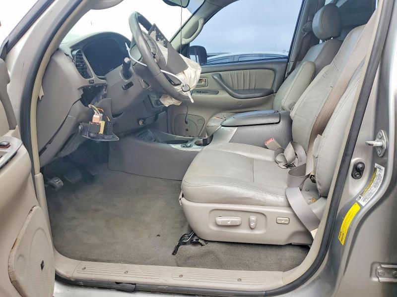 2005 Toyota Sequoia Limited