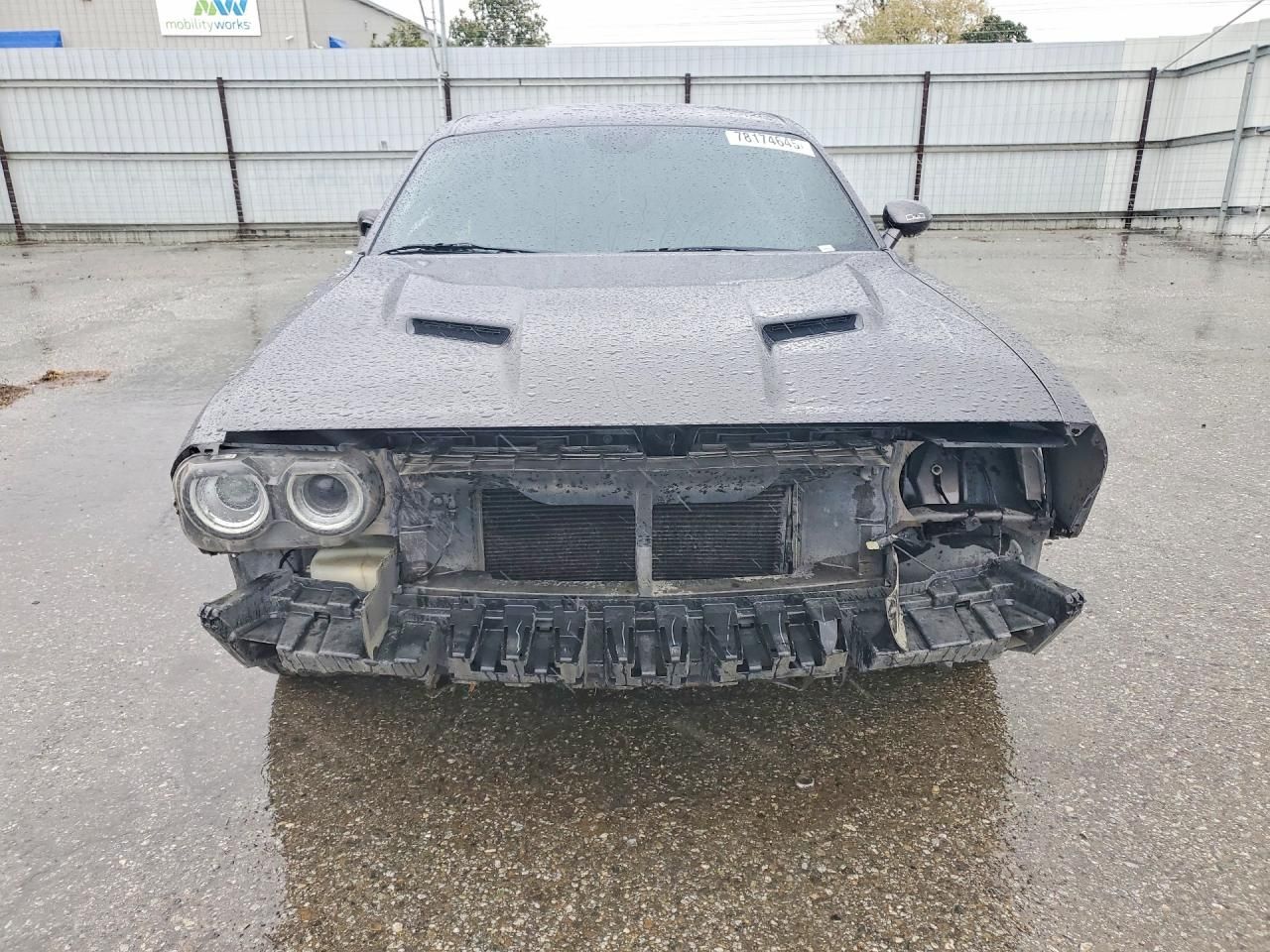 2017 Dodge Challenger sxt