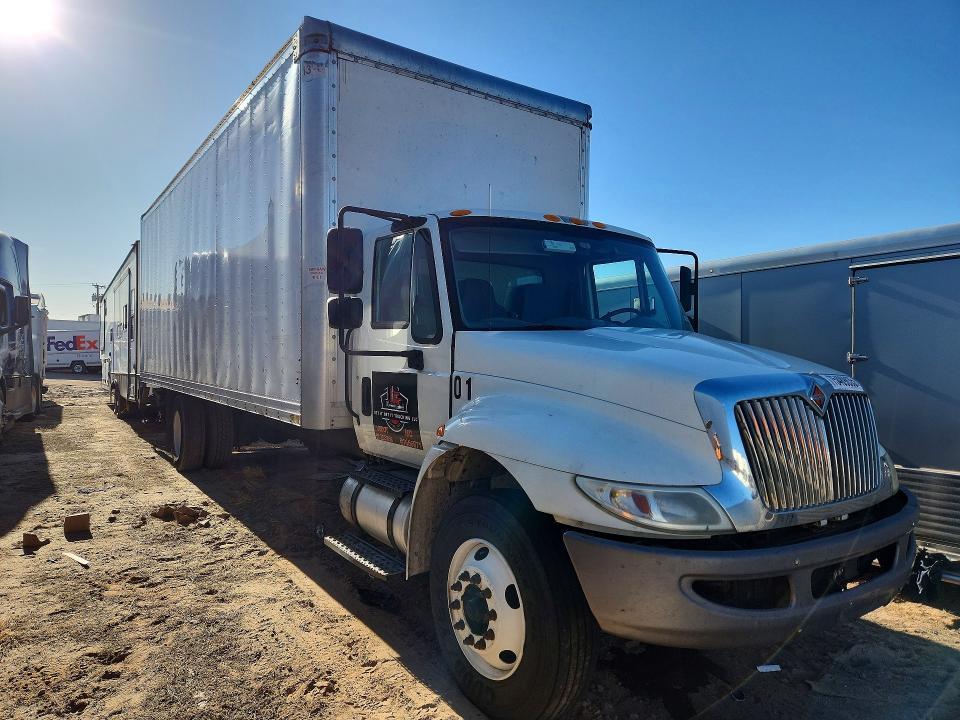 2019 International 4300 box Truck