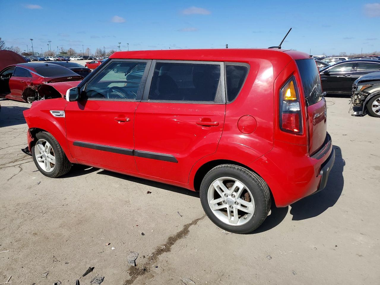 2011 KIA Soul +