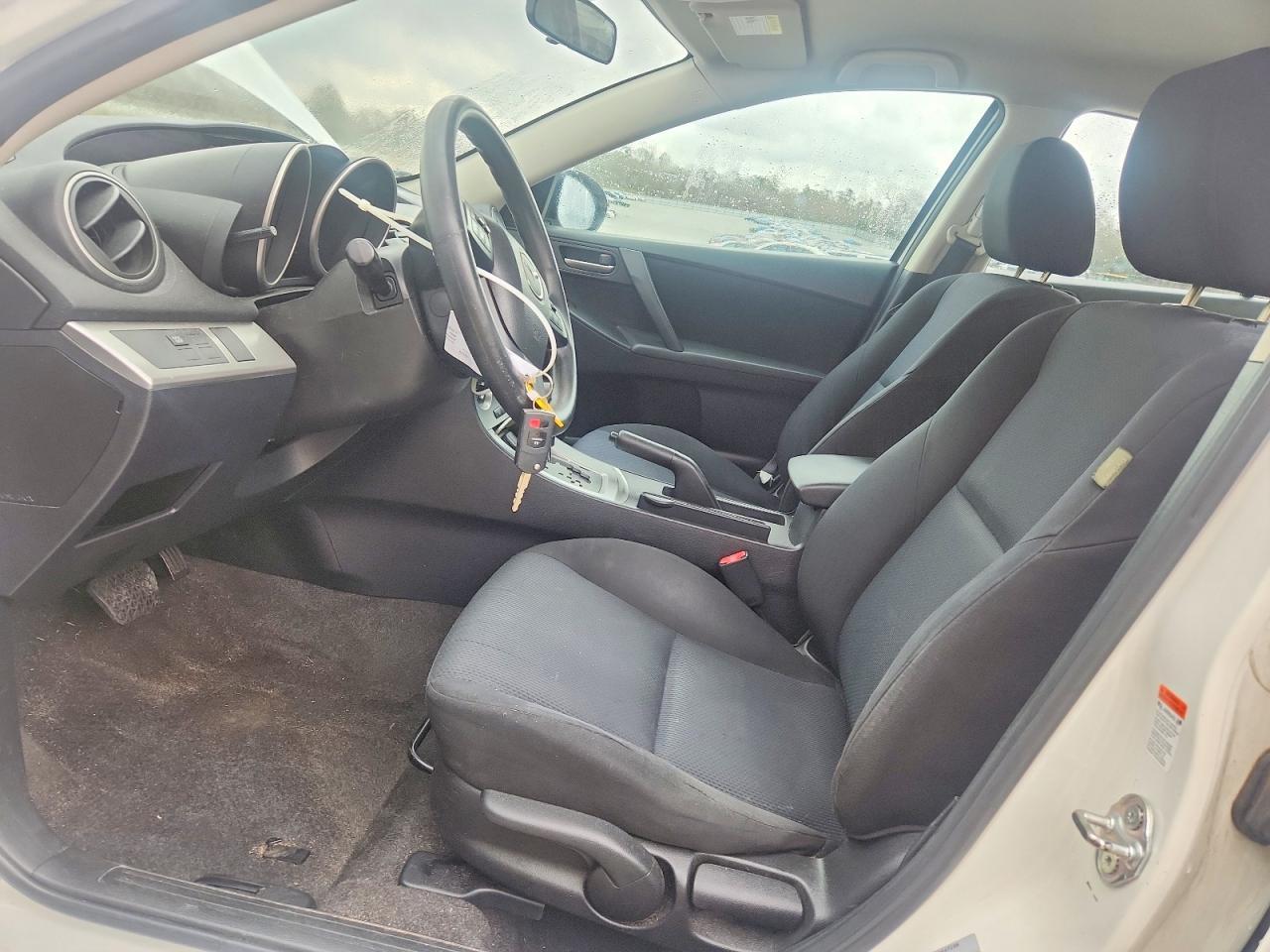 2010 Mazda 3 I