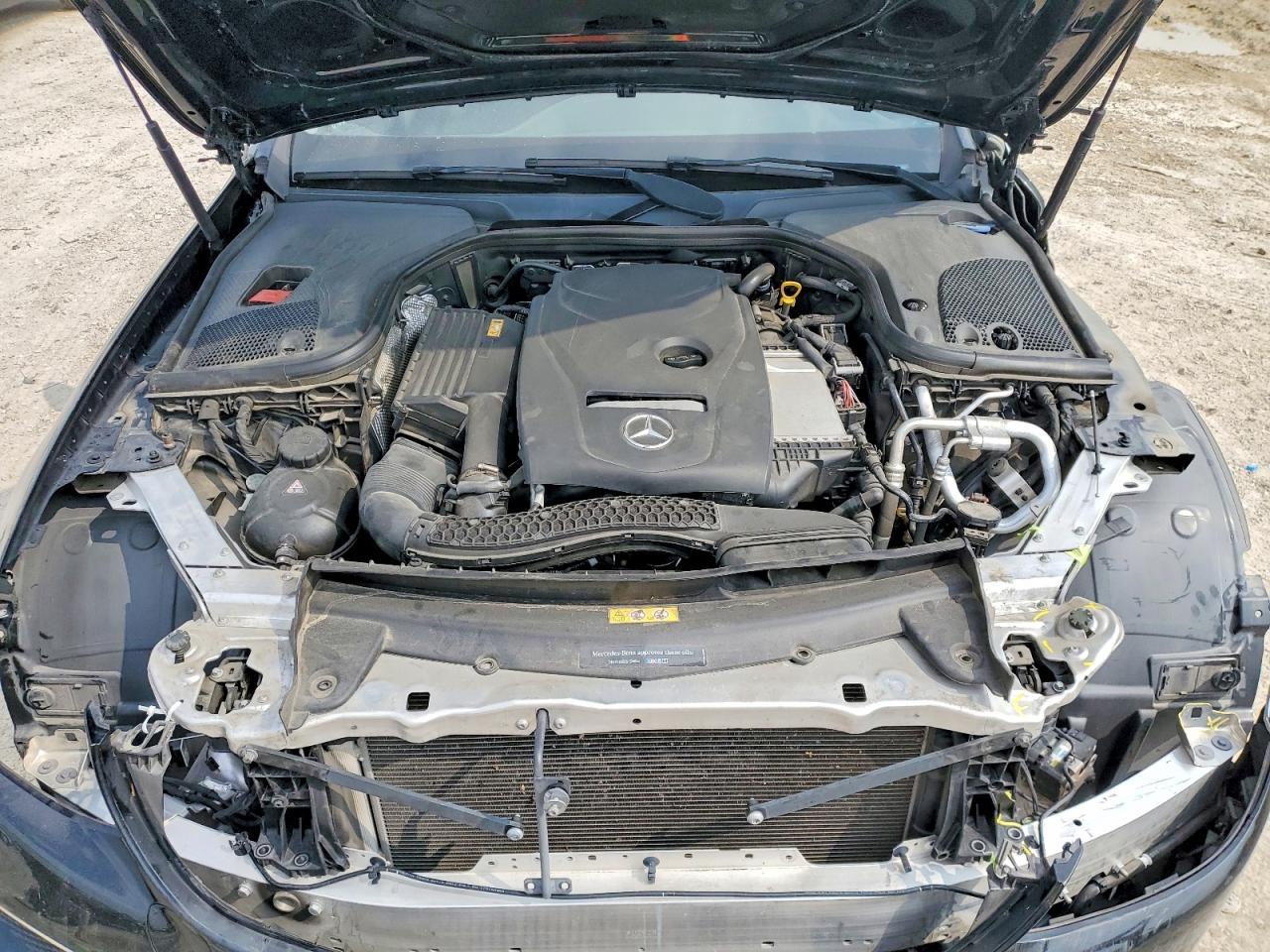 2017 Mercedes-Benz E 300