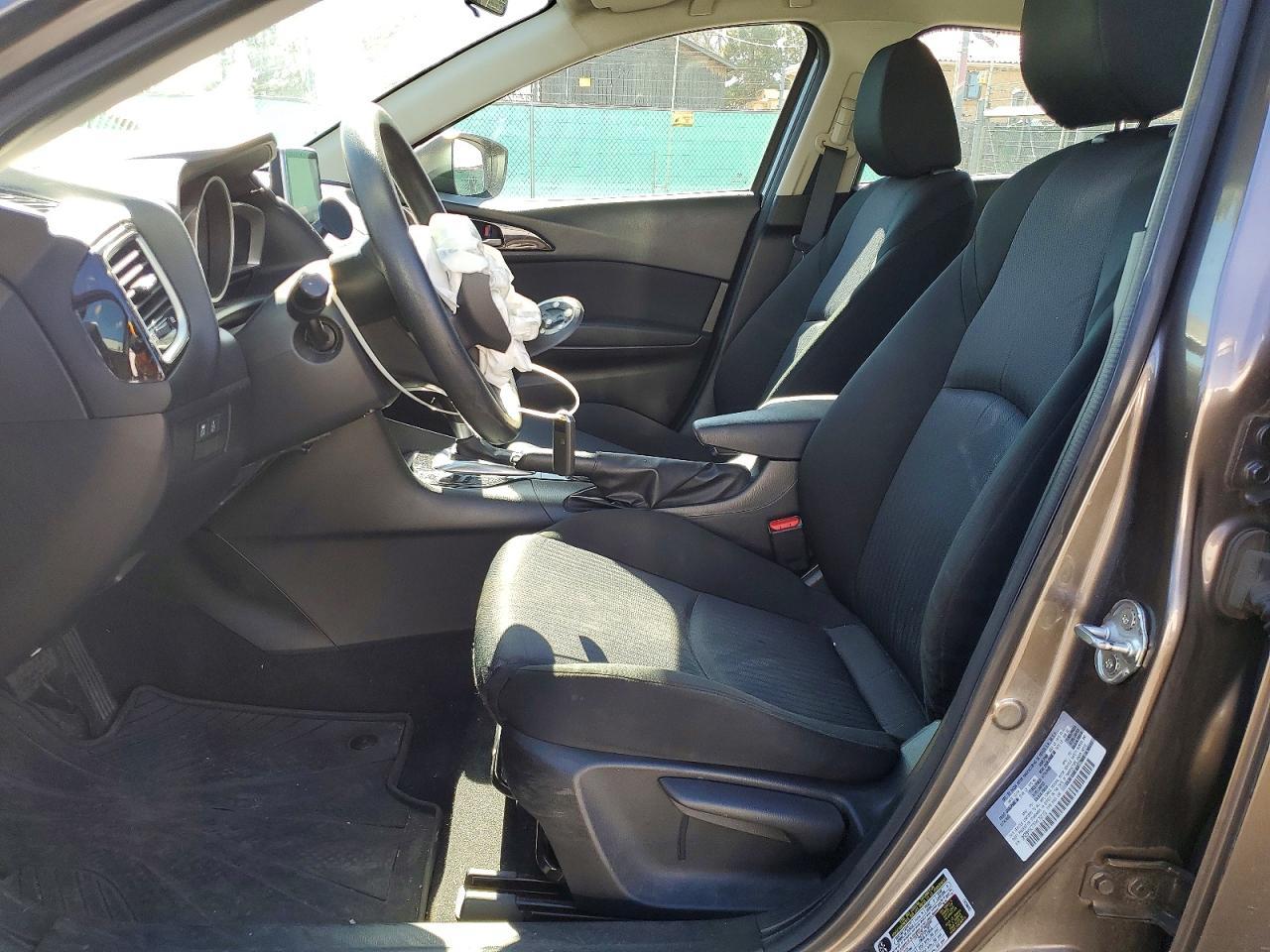 2015 Mazda 3 Sport