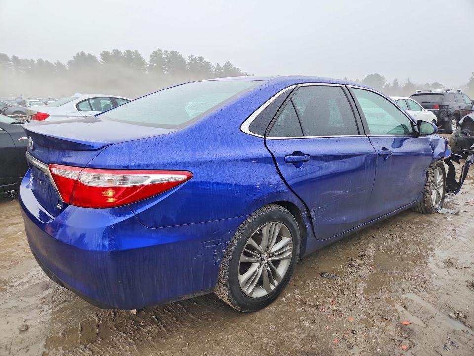 2016 Toyota Camry se