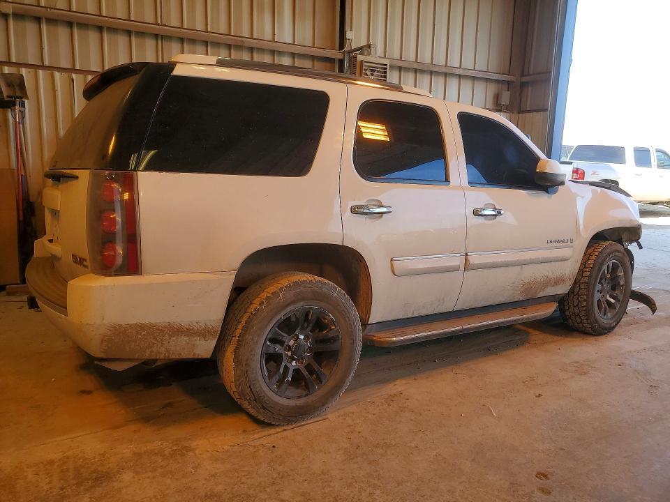 2007 GMC Yukon Denali