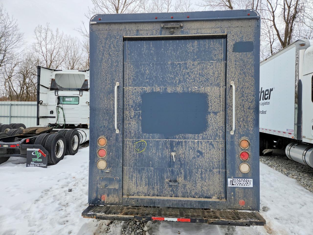 2020 Freightliner MT45 Delivery Truck