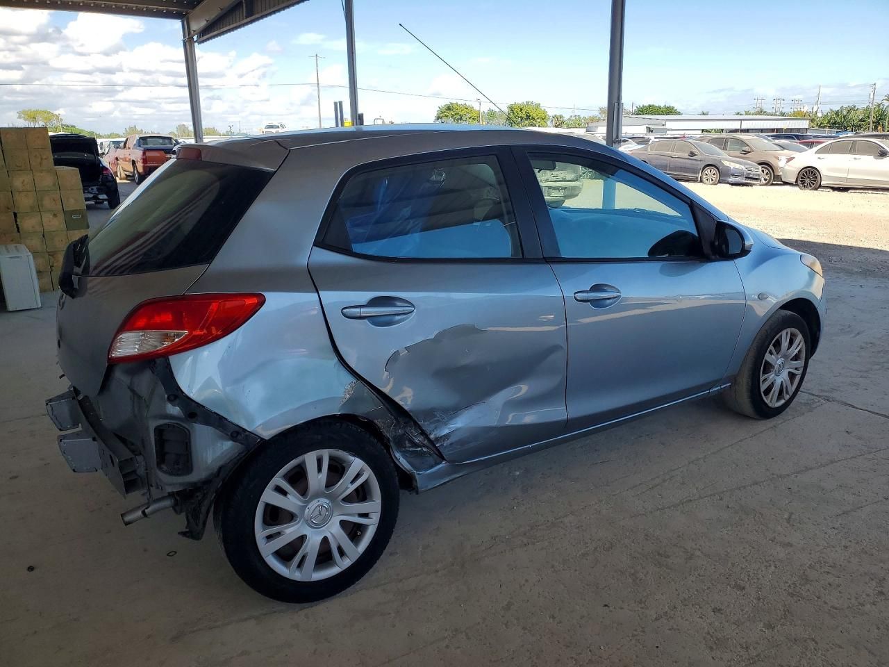 2013 Mazda 2