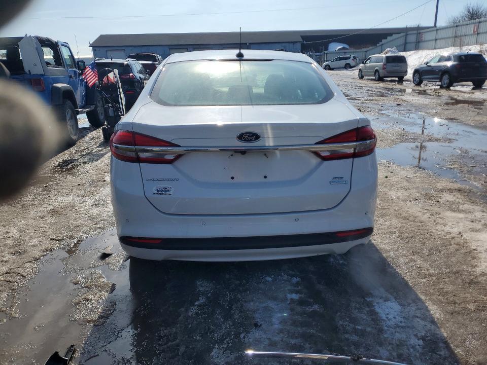 2018 Ford Fusion se