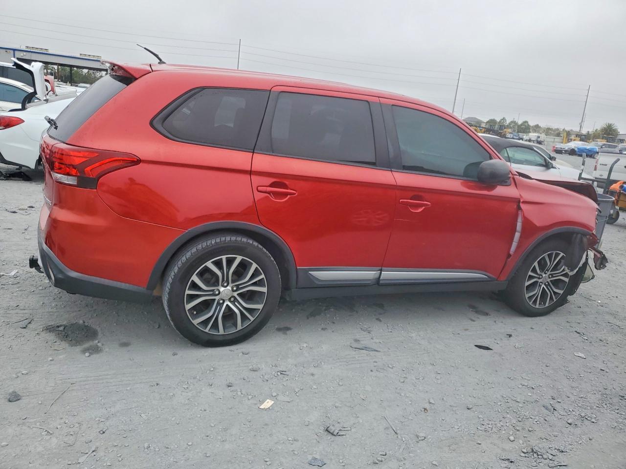 2016 Mitsubishi Outlander es