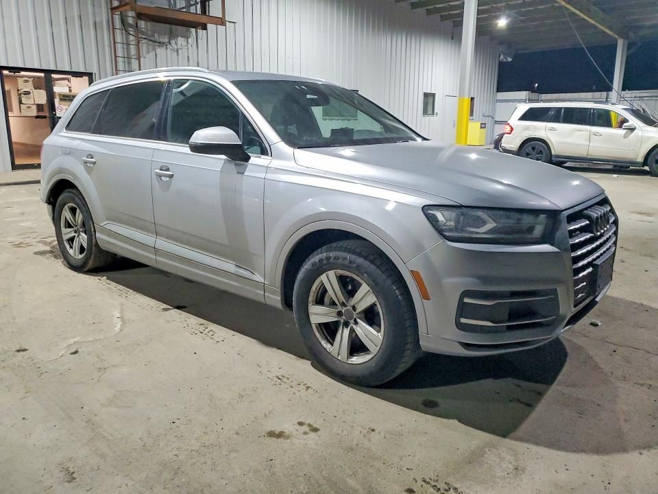 2017 Audi Q7 Premium Plus
