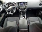 2017 Nissan Pathfinder sv