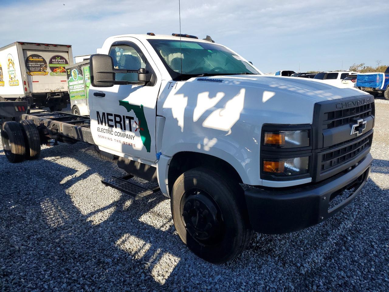 2023 Chevrolet Silverado Medium Duty