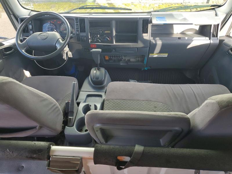 2012 Isuzu NPR HD BOX Truck