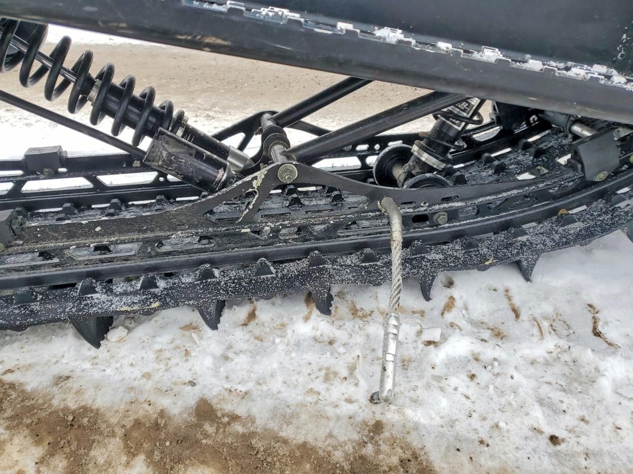 2016 Polaris Unknown-Snowmobile