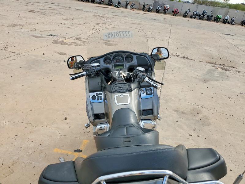 2004 Honda GL1800