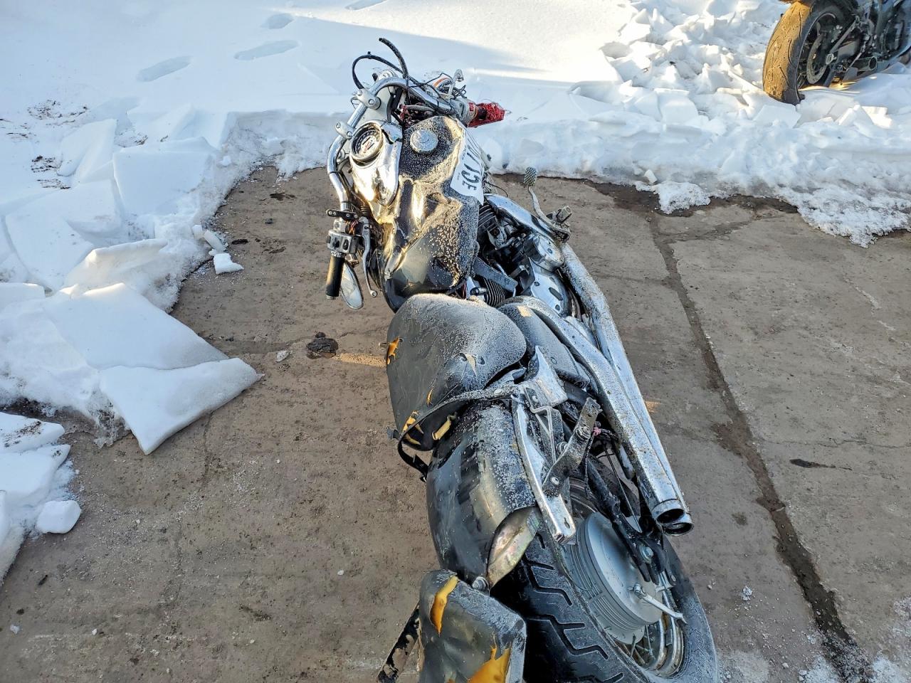 2002 Yamaha XVS65 Base