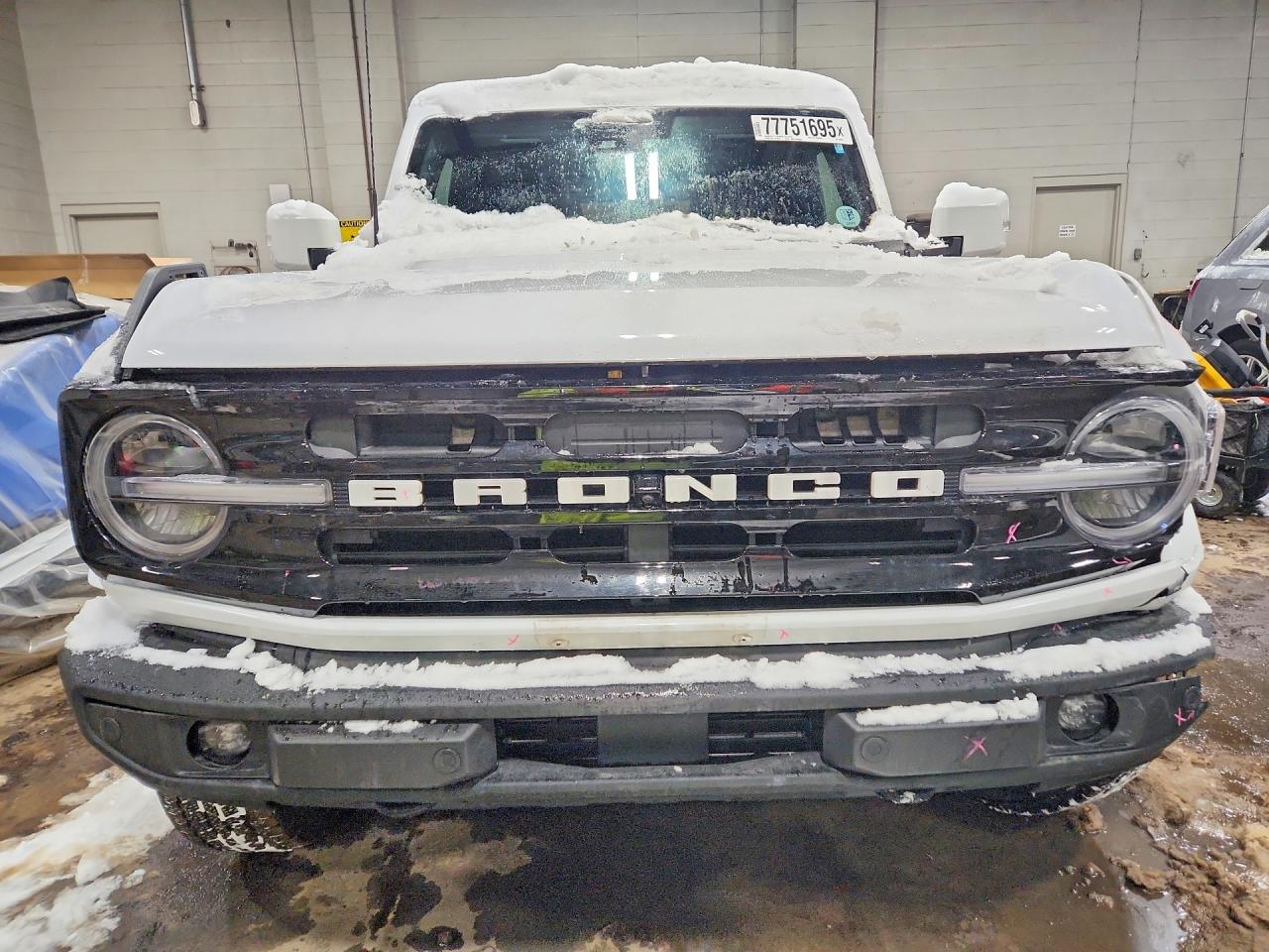 2022 Ford Bronco Base