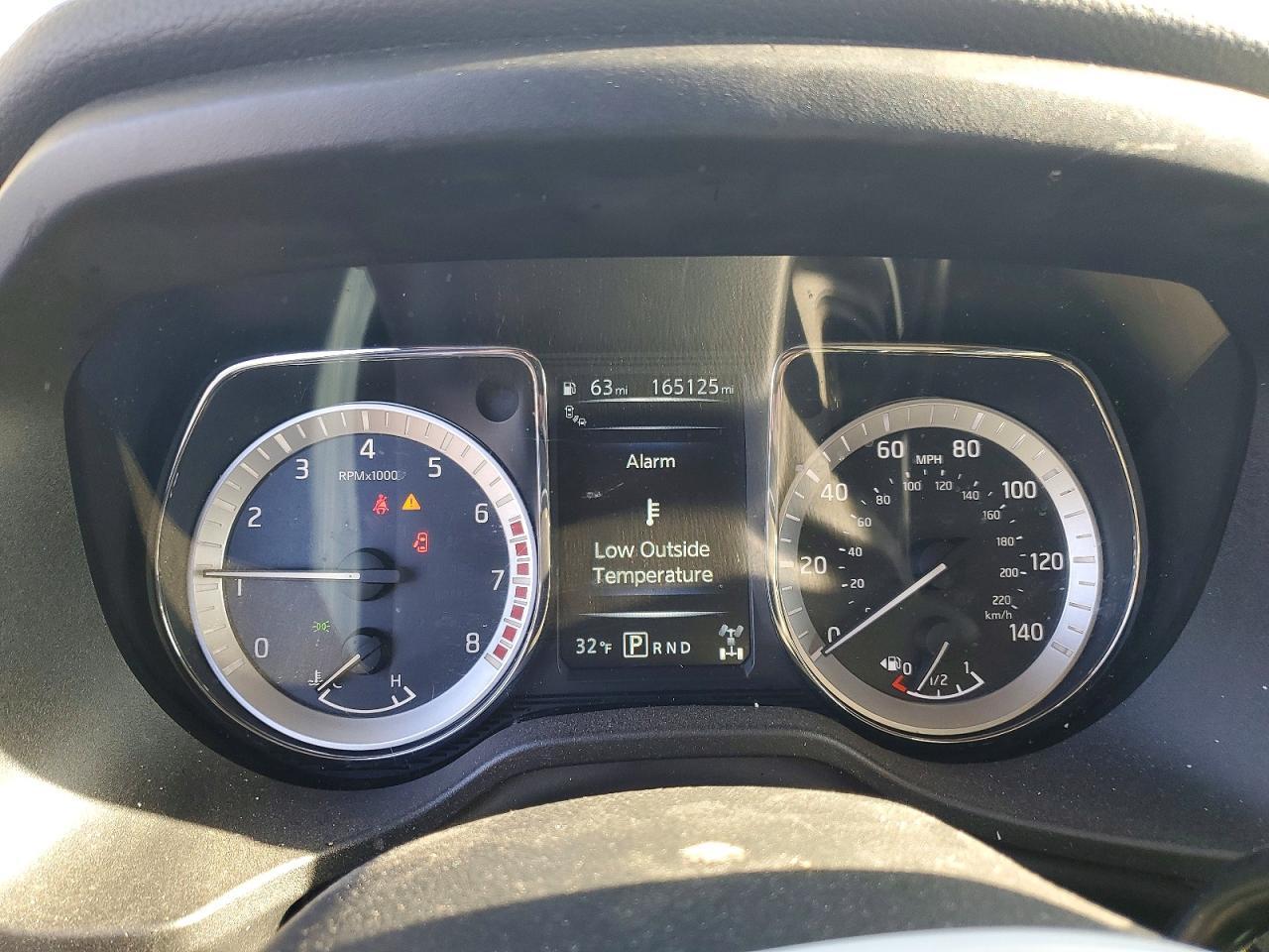2017 Nissan Titan xd s