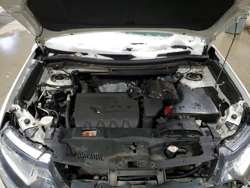 2016 Mitsubishi Outlander se