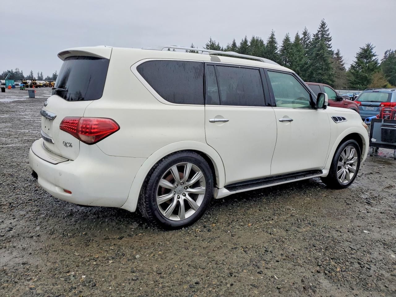 2013 Infiniti Qx56