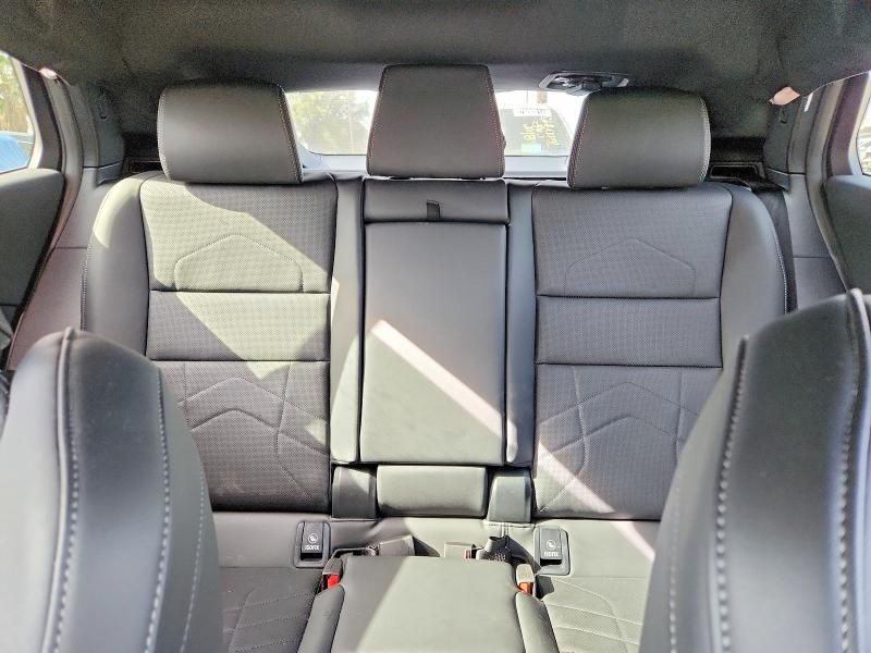 2025 BMW 2025 b m w x Series X2 4D suv 28I Xdrive Msport