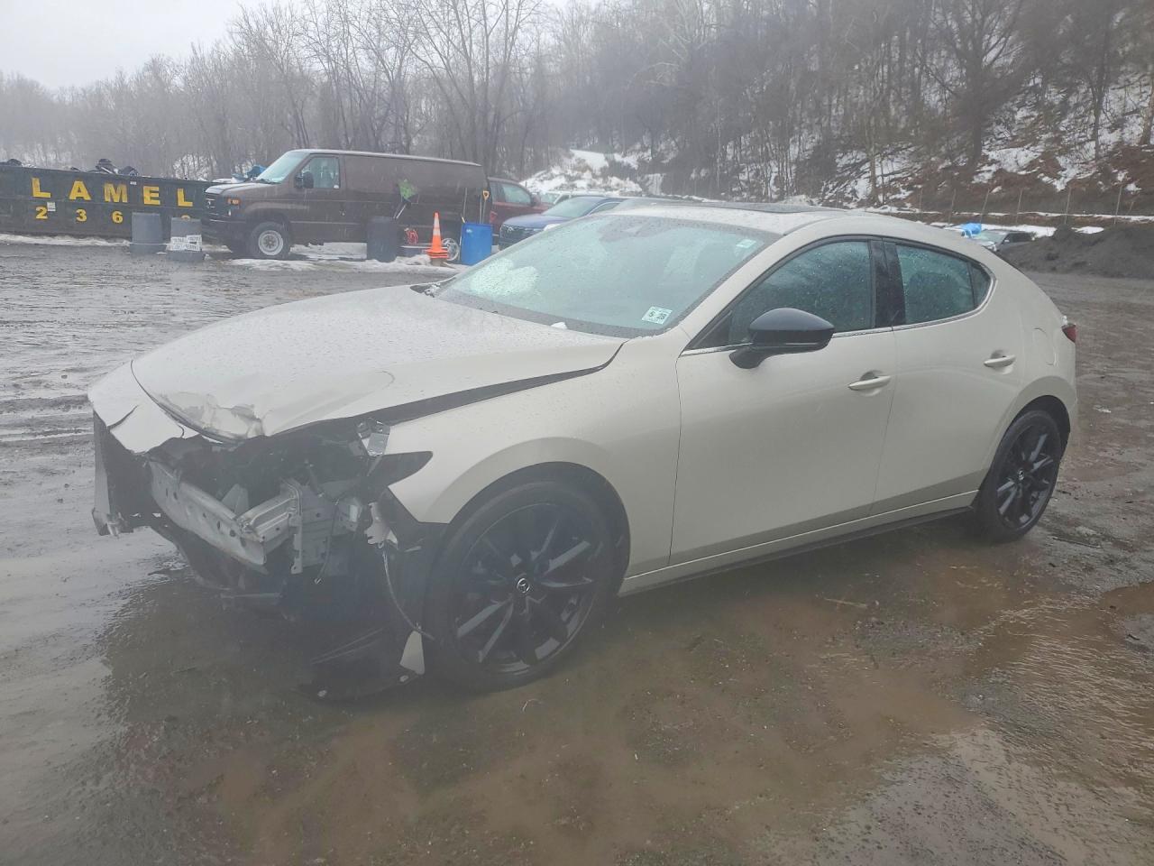 2023 Mazda 2