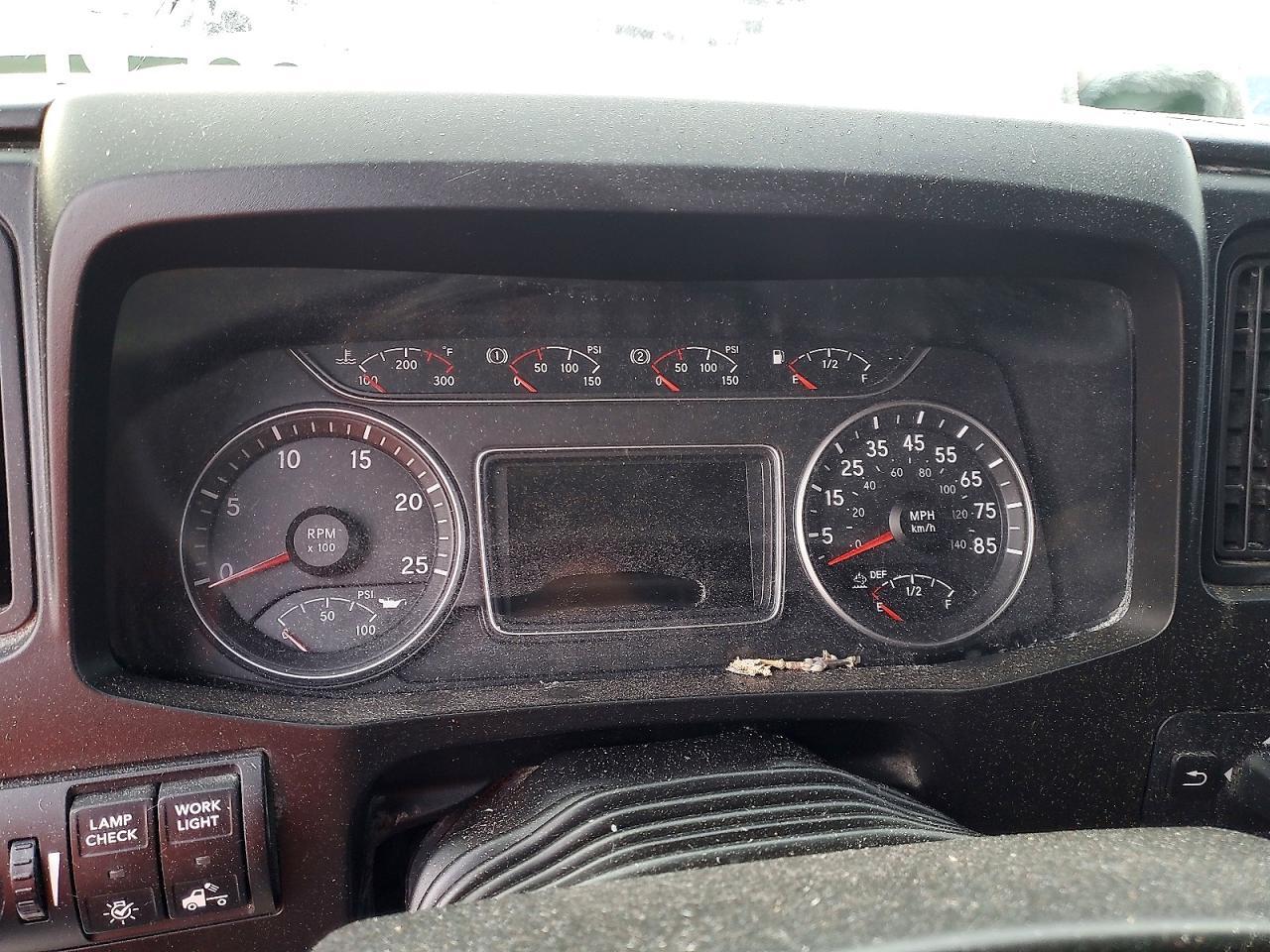 2021 International LT625