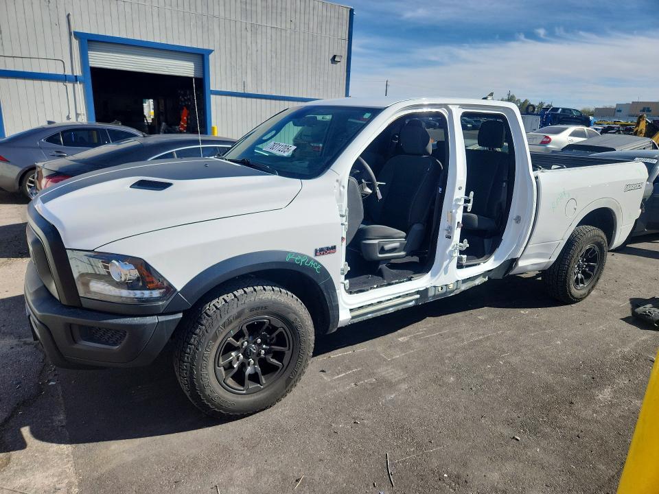 2022 Dodge Ram 1500 Classic slt