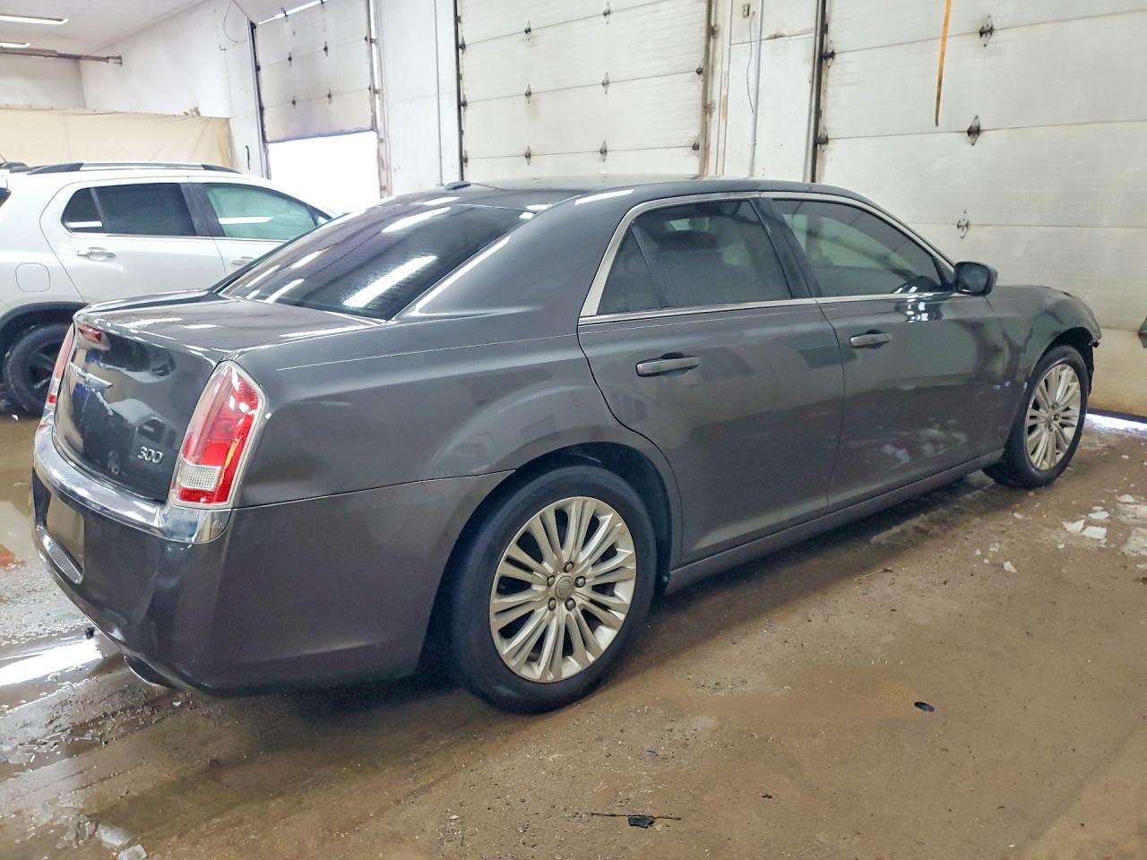 2013 Chrysler 300