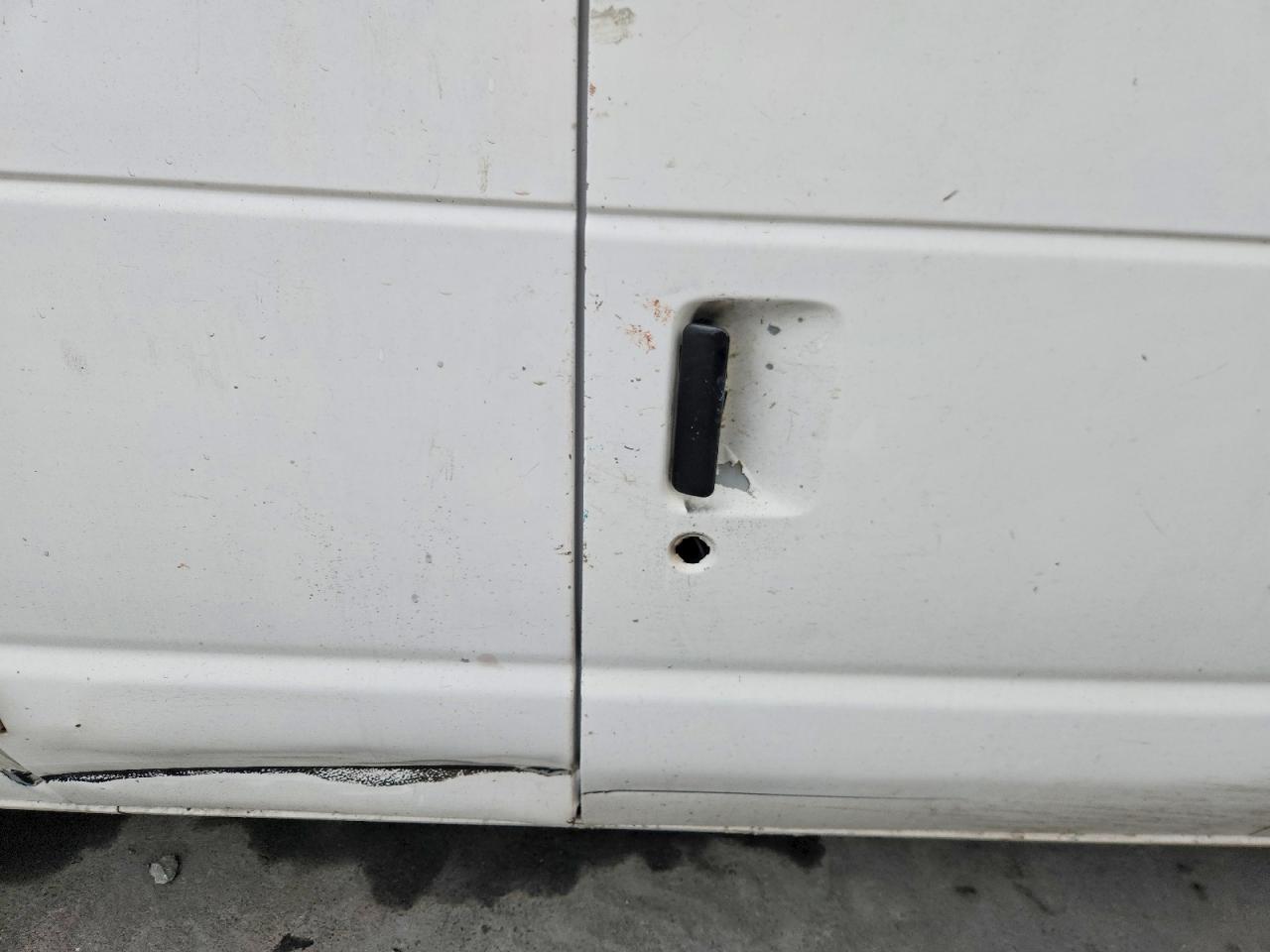 2006 Ford E150 Delivery Van