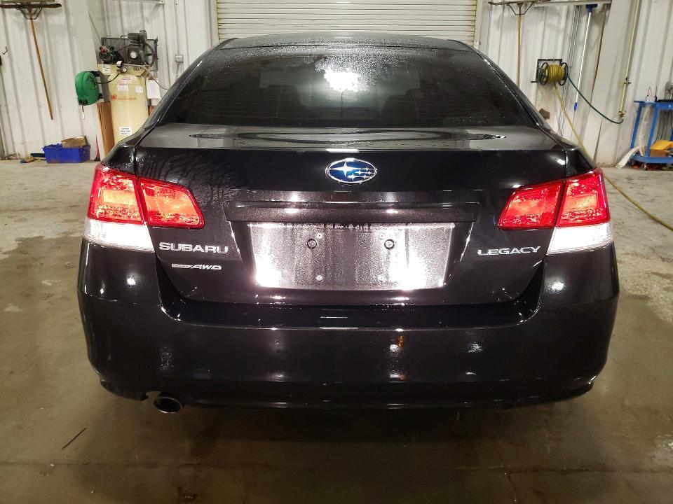 2013 Subaru Legacy 2.5i Premium