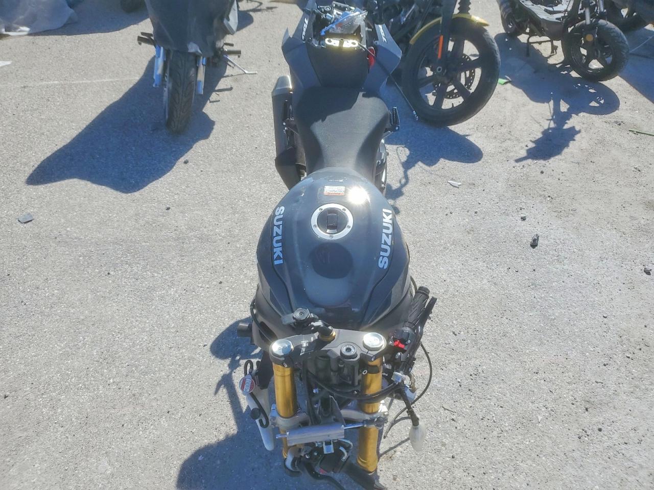 2025 Suzuki GSX-R750