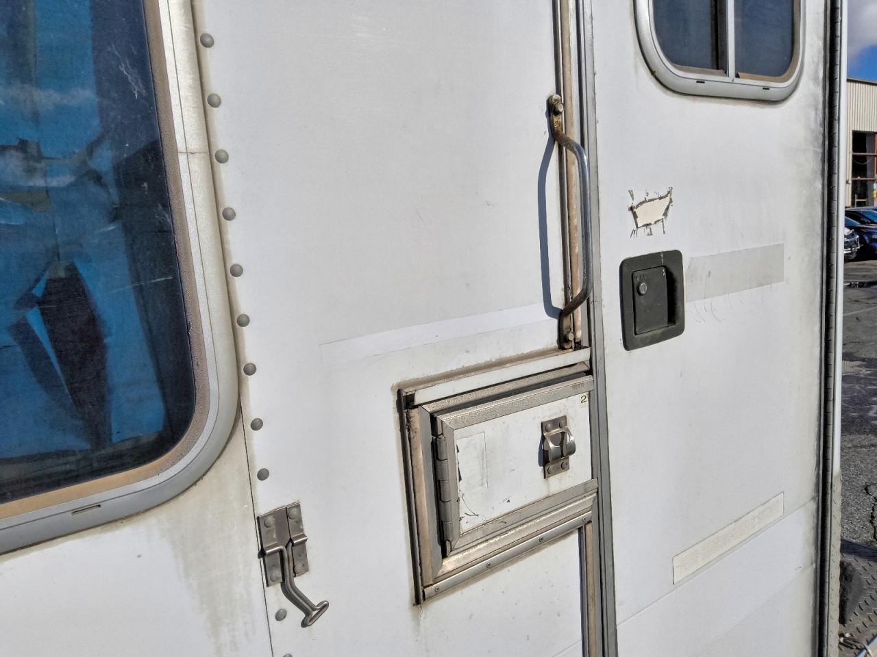 1998 Featherlite Fiber Optic Splicing Trailer