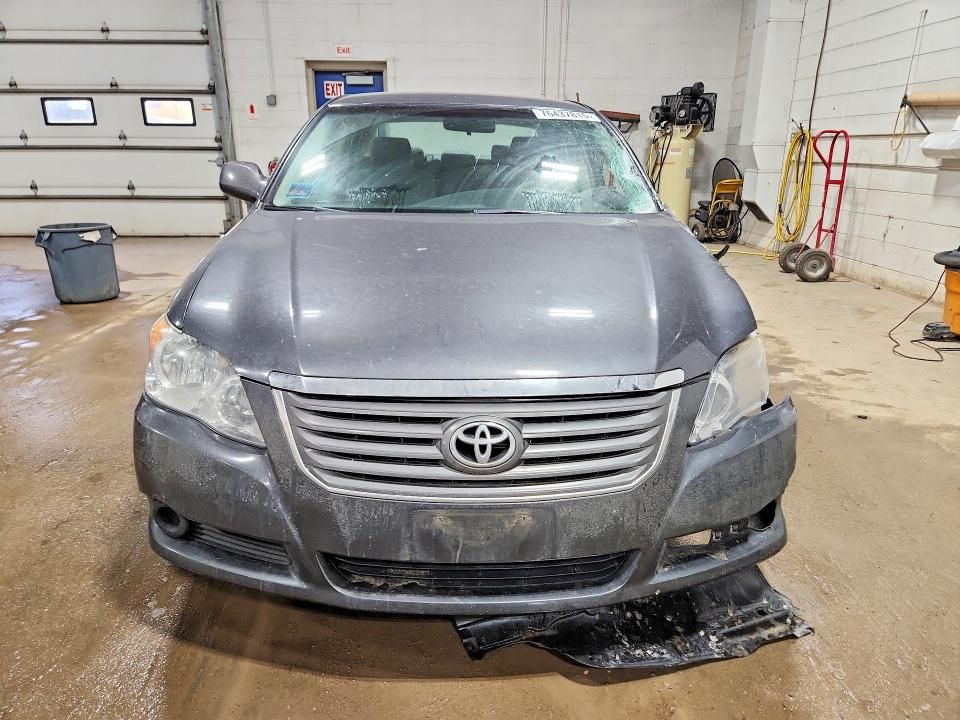 2008 Toyota Avalon xl