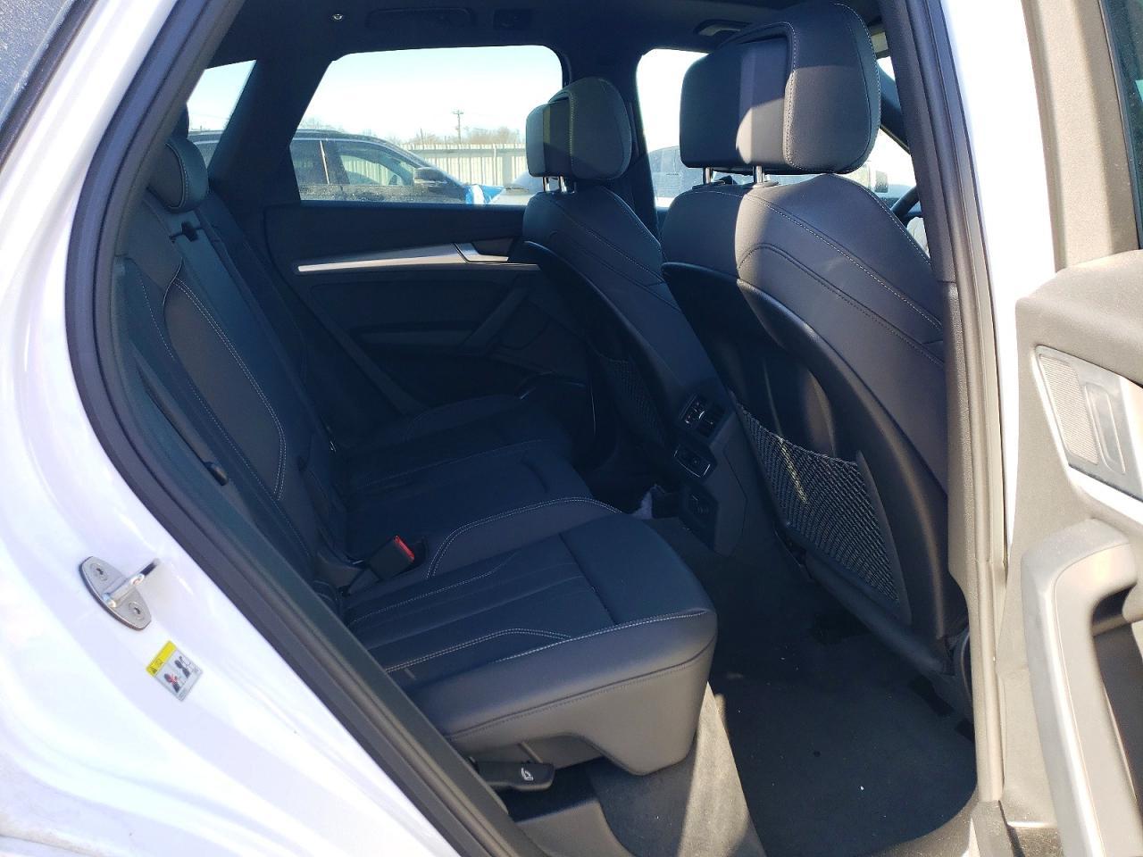 2024 Audi Q5 Premium 45