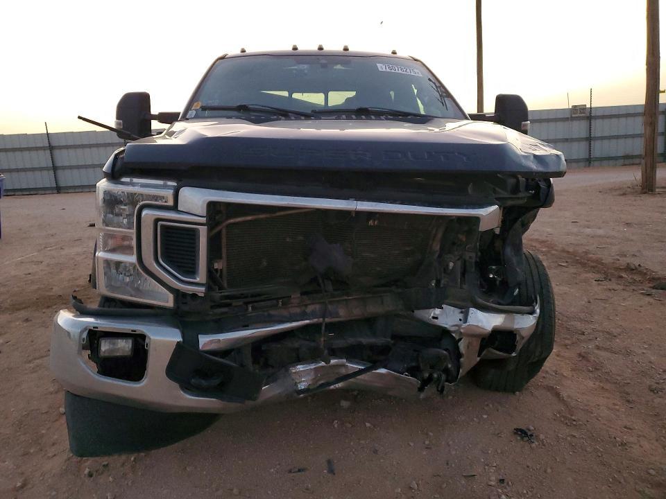 2022 Ford F350 Super Duty