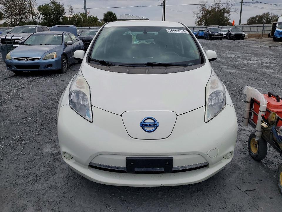 2015 Nissan Leaf s