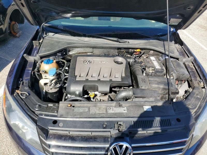 2014 Volkswagen Passat se