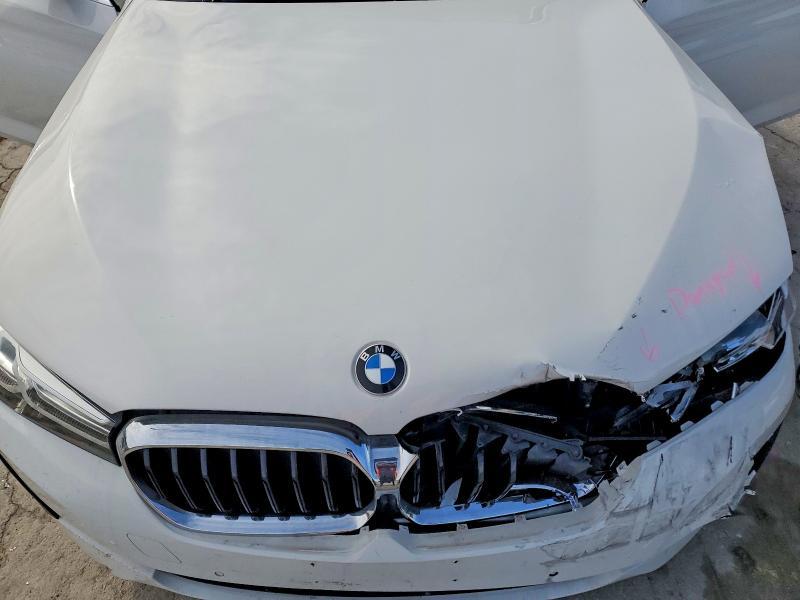 2021 BMW 530