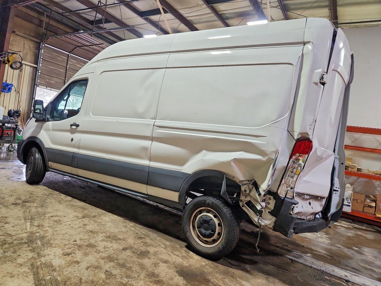 2021 Ford Transit T-250