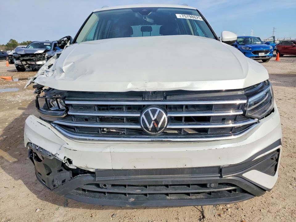 2023 Volkswagen Tiguan se