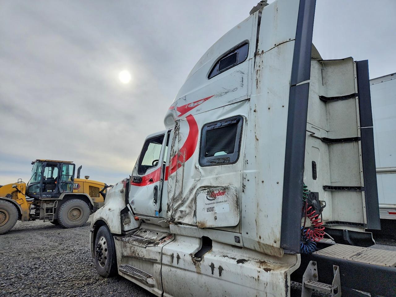 2022 International LT625