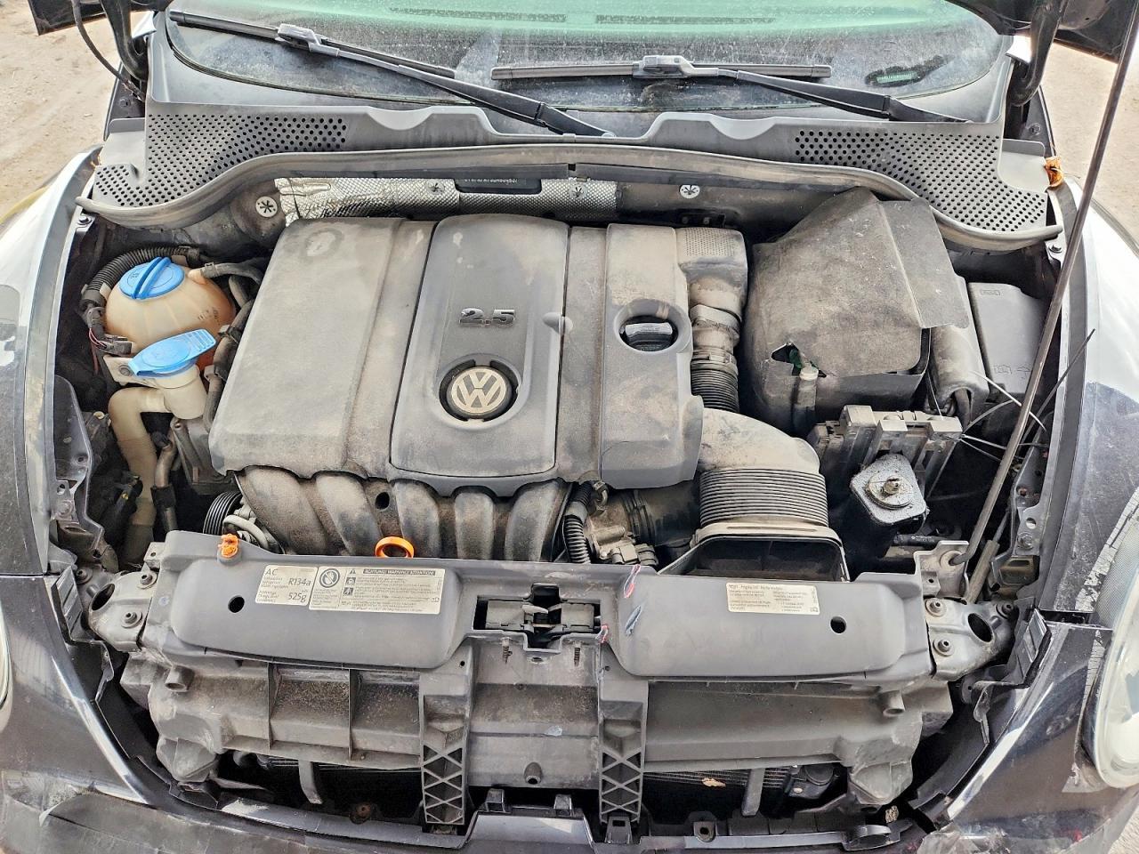 2013 Volkswagen Beetle