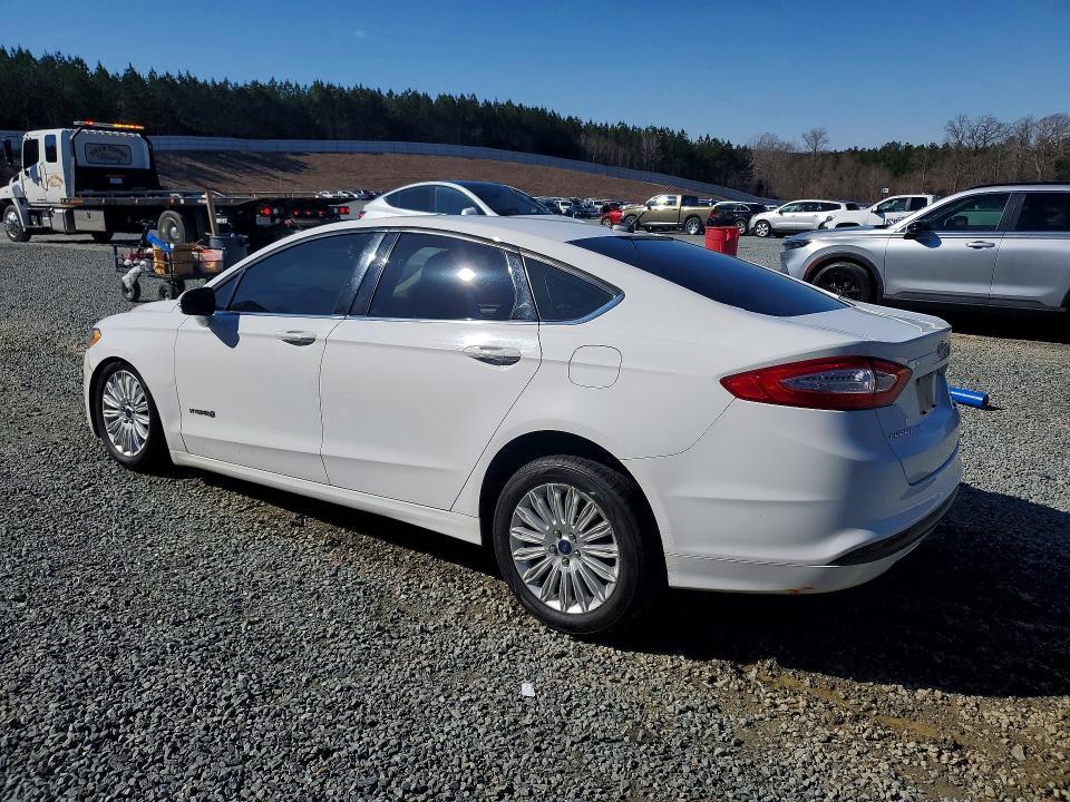 2014 Ford Fusion se Hybrid