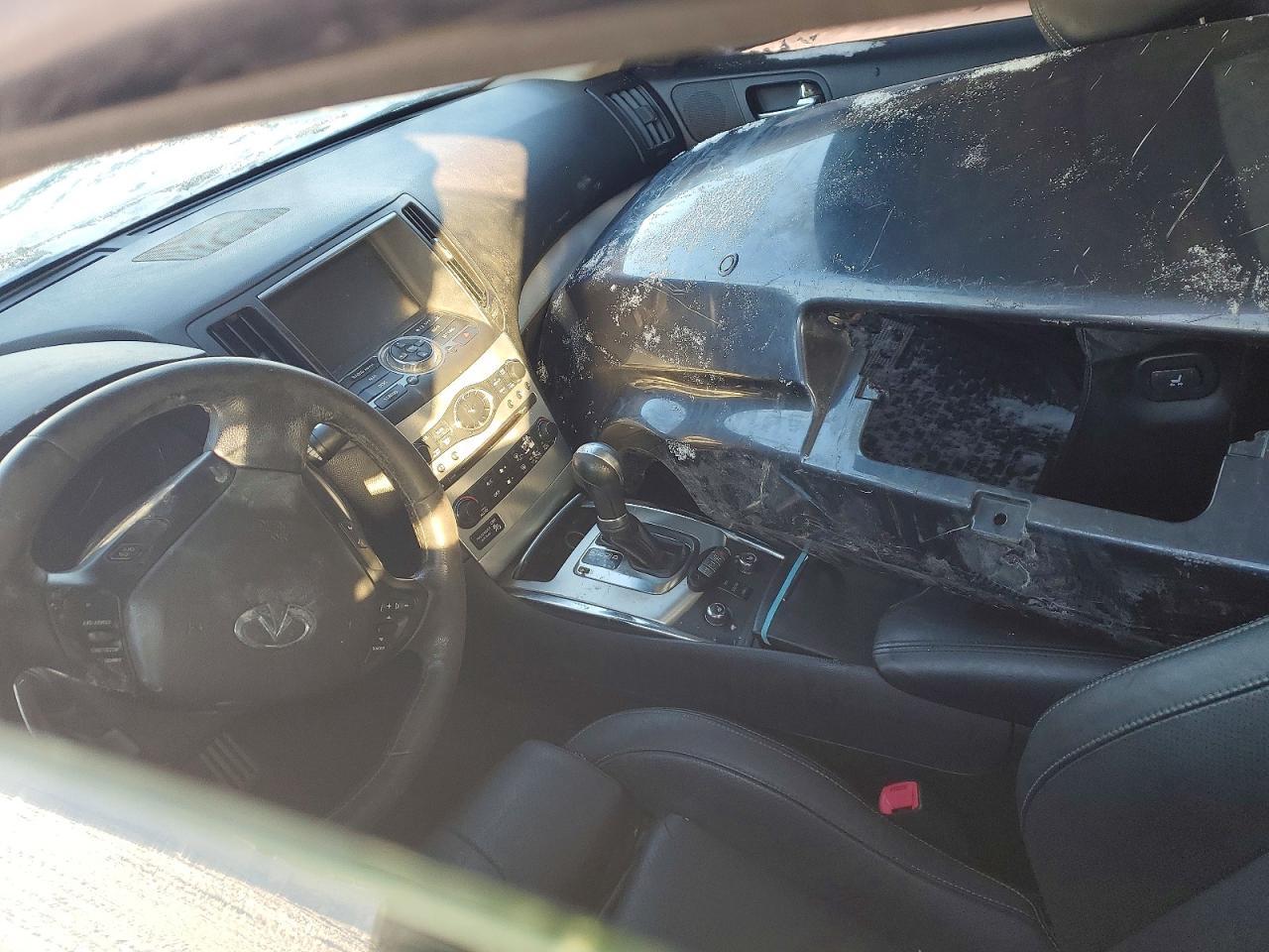 2013 Infiniti G37
