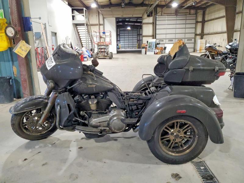 2022 Harley-Davidson Flhtcutg