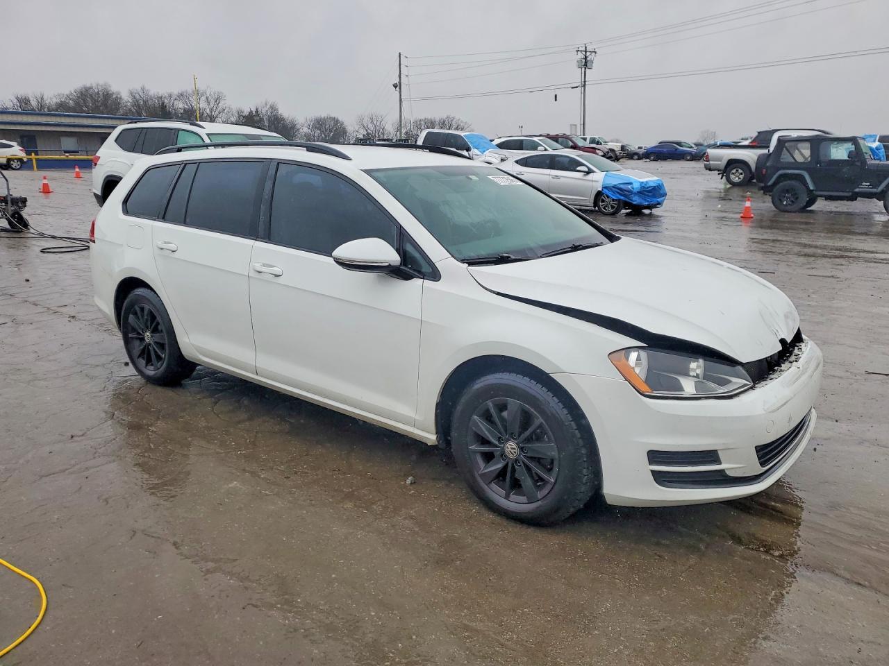 2016 Volkswagen Golf Sportwagen s