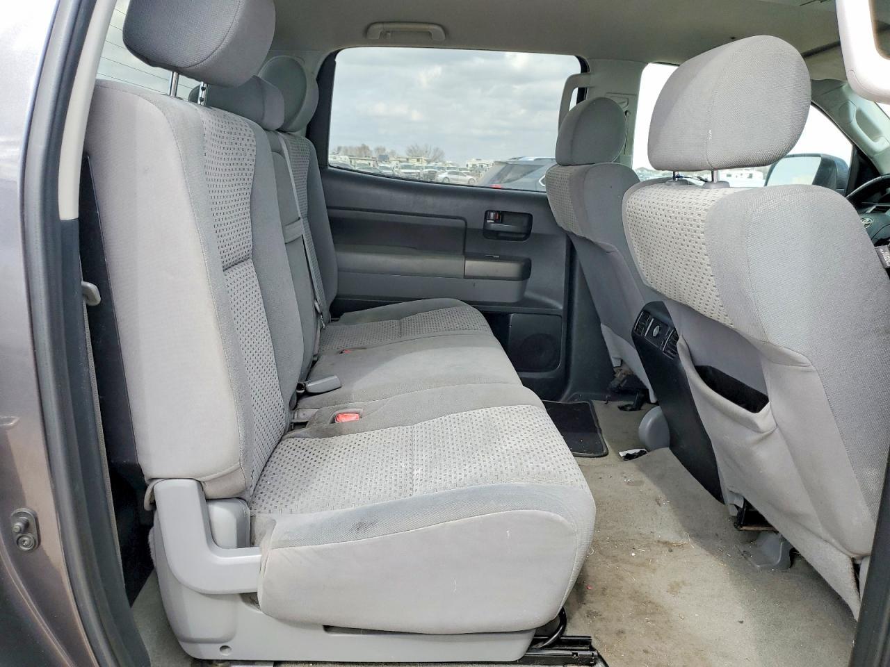 2011 Toyota Tundra Crewmax SR5